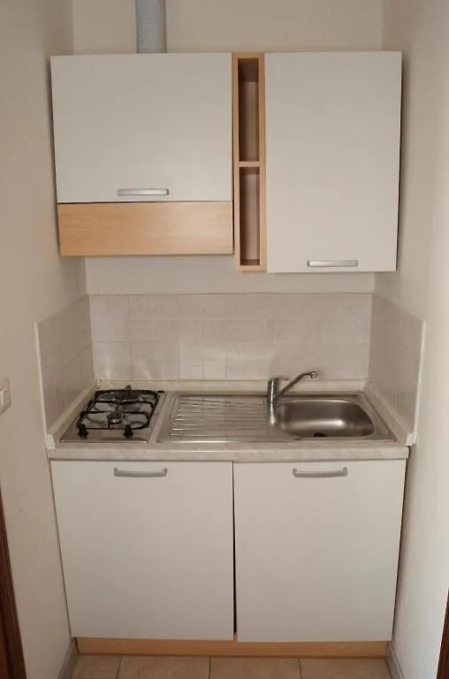 Blu Marlin bungalow Appartamenti con piscina Lido Adriano 2*,