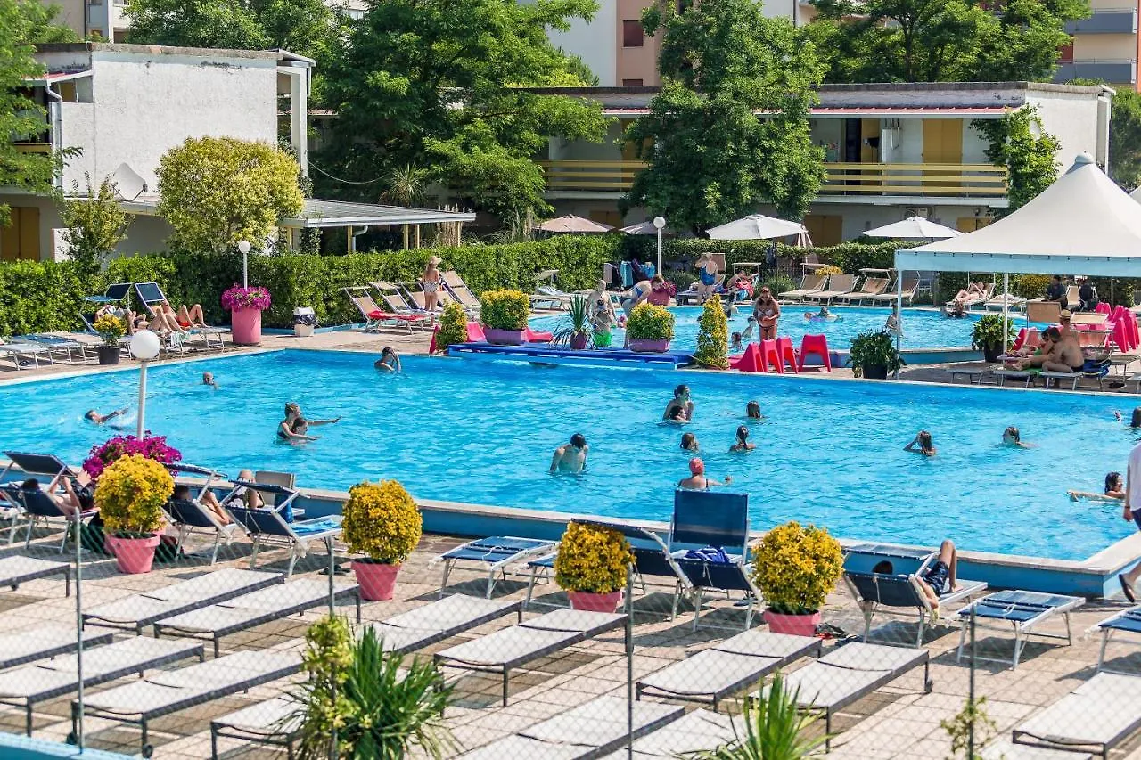 Residence Blu Marlin Natural Beach Lido Adriano 2*,  Italy