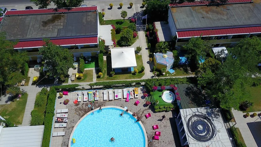 Residence Blu Marlin Natural Beach Lido Adriano 2*,  Italie