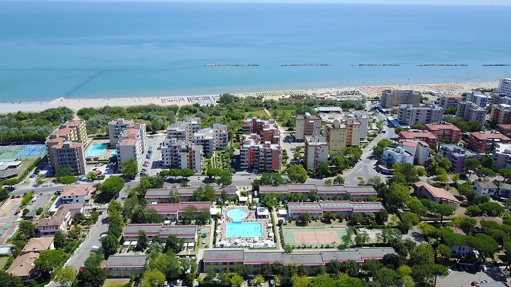 Residence Blu Marlin Natural Beach Lido Adriano 2*,  Italy