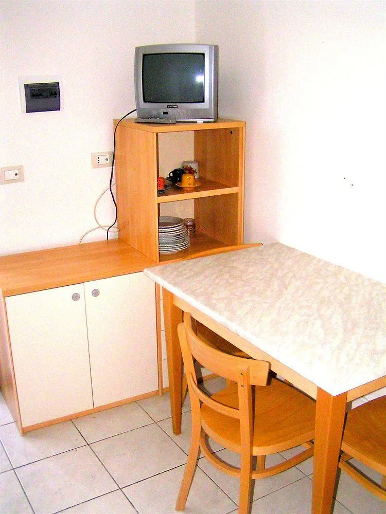 Residence Blu Marlin Natural Beach Lido Adriano 2*,