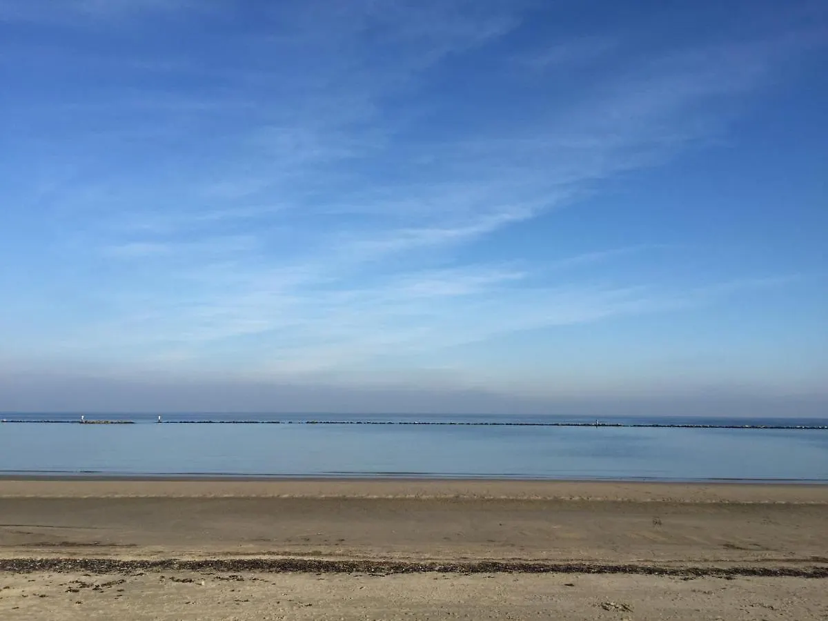 לידו אדריאנו Residence Blu Marlin Natural Beach מלון דירות לידו אדריאנו