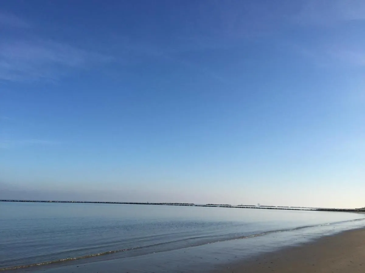 ** מלון דירות לידו אדריאנו Residence Blu Marlin Natural Beach איטליה